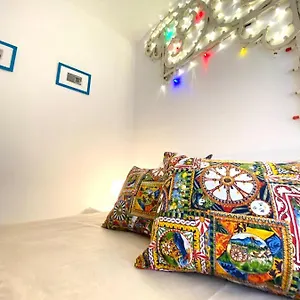 Appartamento Casa Luminaria, Palermo